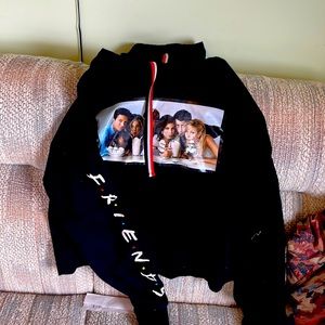Friends hoodie/shirt